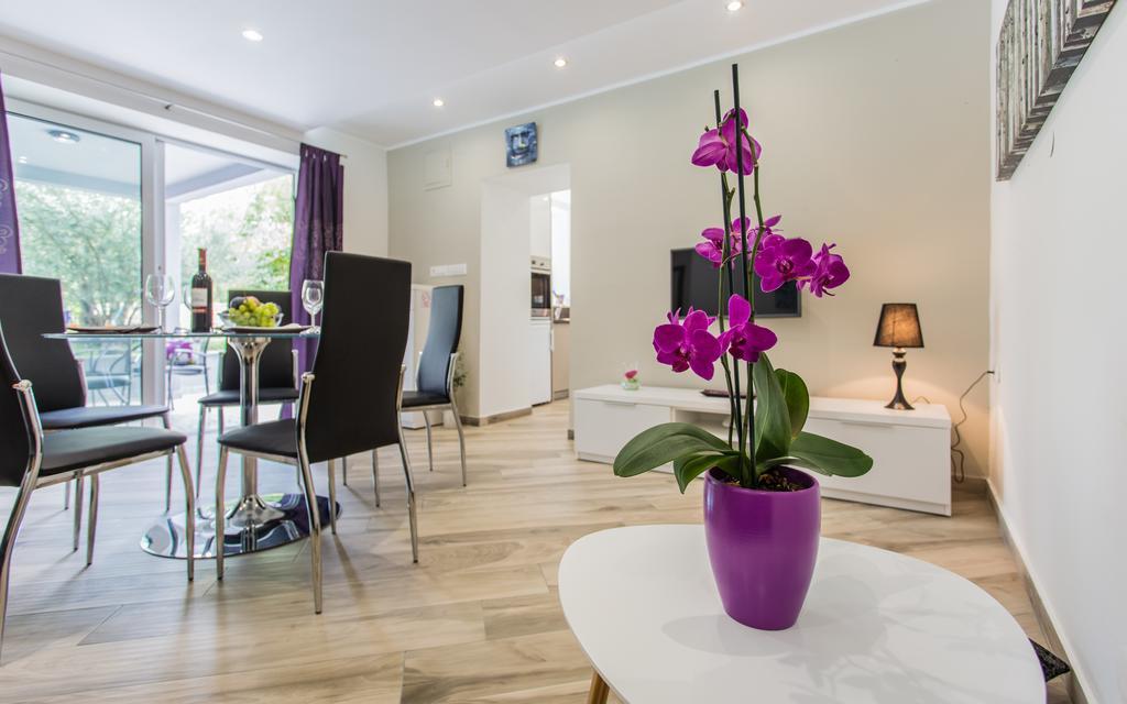 Sunrise Apartment ริซิกา ภายนอก รูปภาพ
